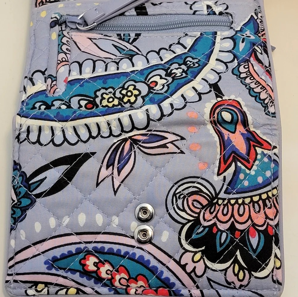 Vera Bradley Wallet - Picture 4 of 4